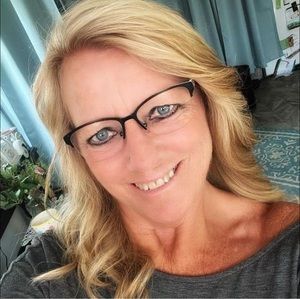 Meet your Posher, Gail